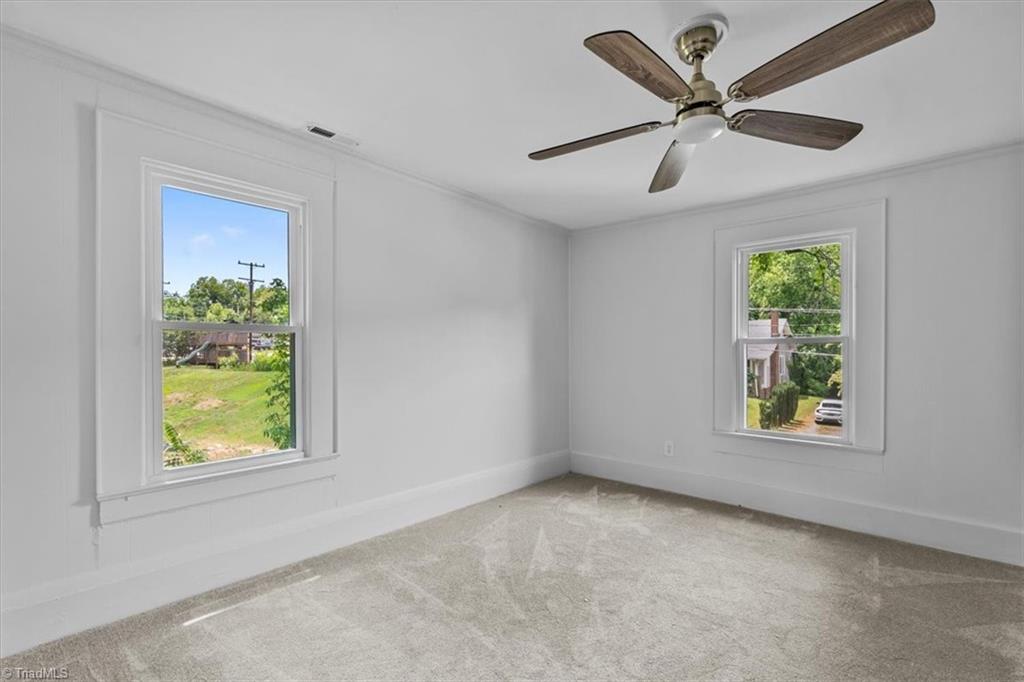1434 North Hamilton Street High Point, NC 27262 - Photo 28 of 35