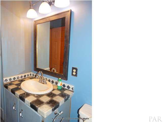 15015 Innerarity Point Road Pensacola, FL 32507 - Photo 10 of 13 Gallery Image 10