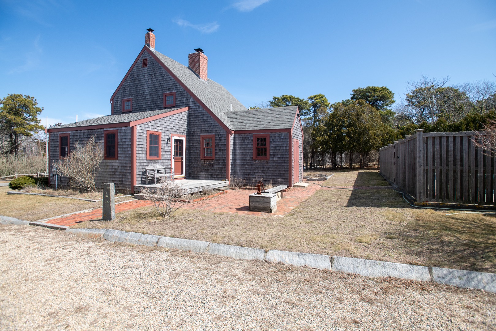 14 Waydale Road Nantucket, MA 02554 - Photo 4 of 27 Gallery Image 4