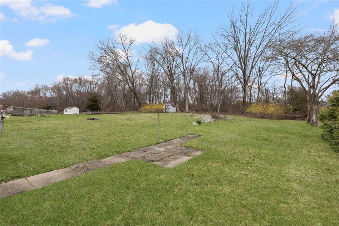 93 Harding Street West Warwick, RI 02893 - Photo 3 of 45