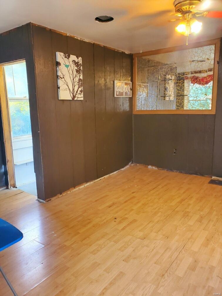 3216 Franor Street Alton, IL 62002 - Photo 3 of 11 Gallery Image 3