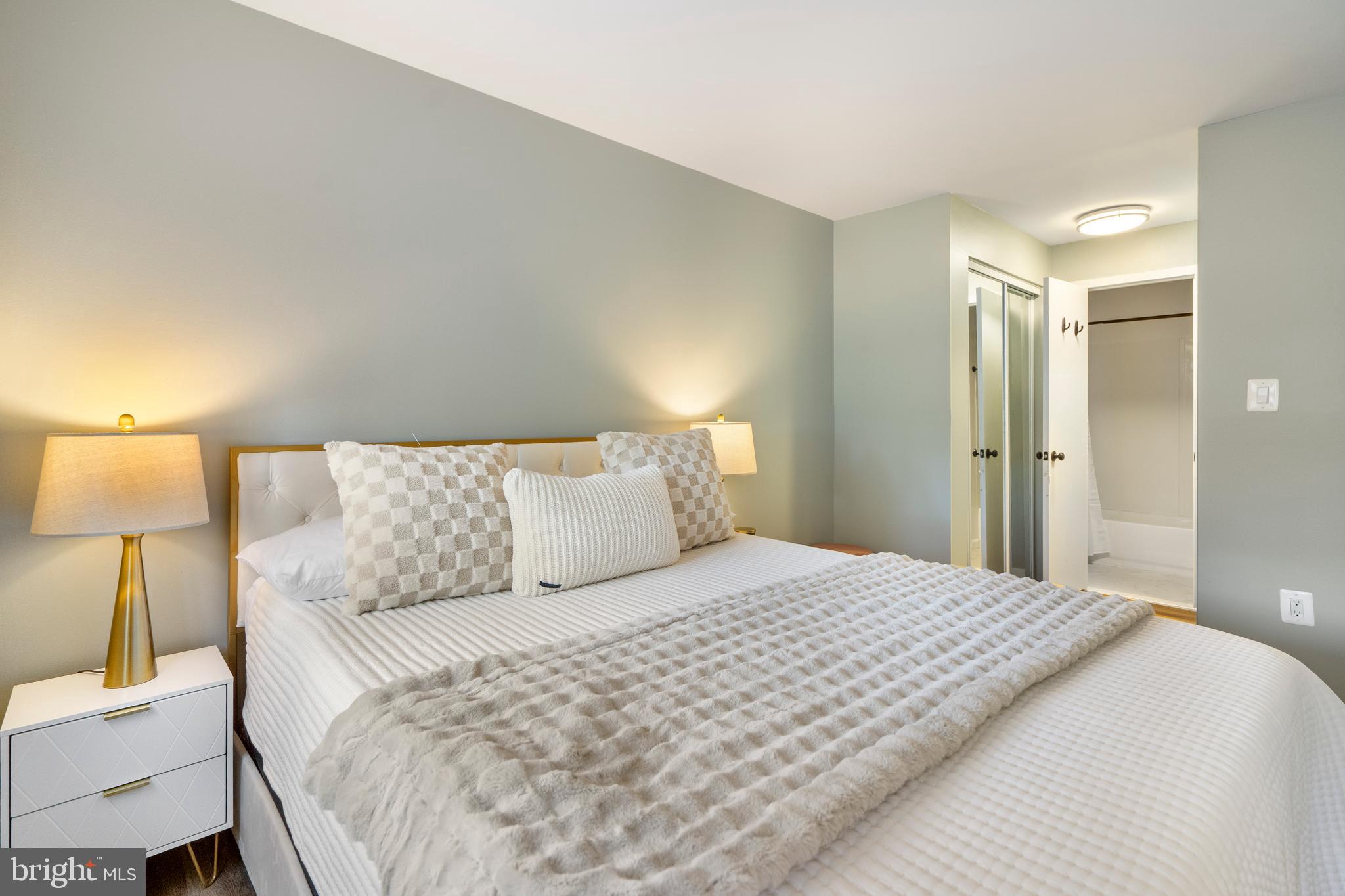 401 South Sharp Street, Unit R 1 Baltimore, MD 21201 - Photo 29 of 39