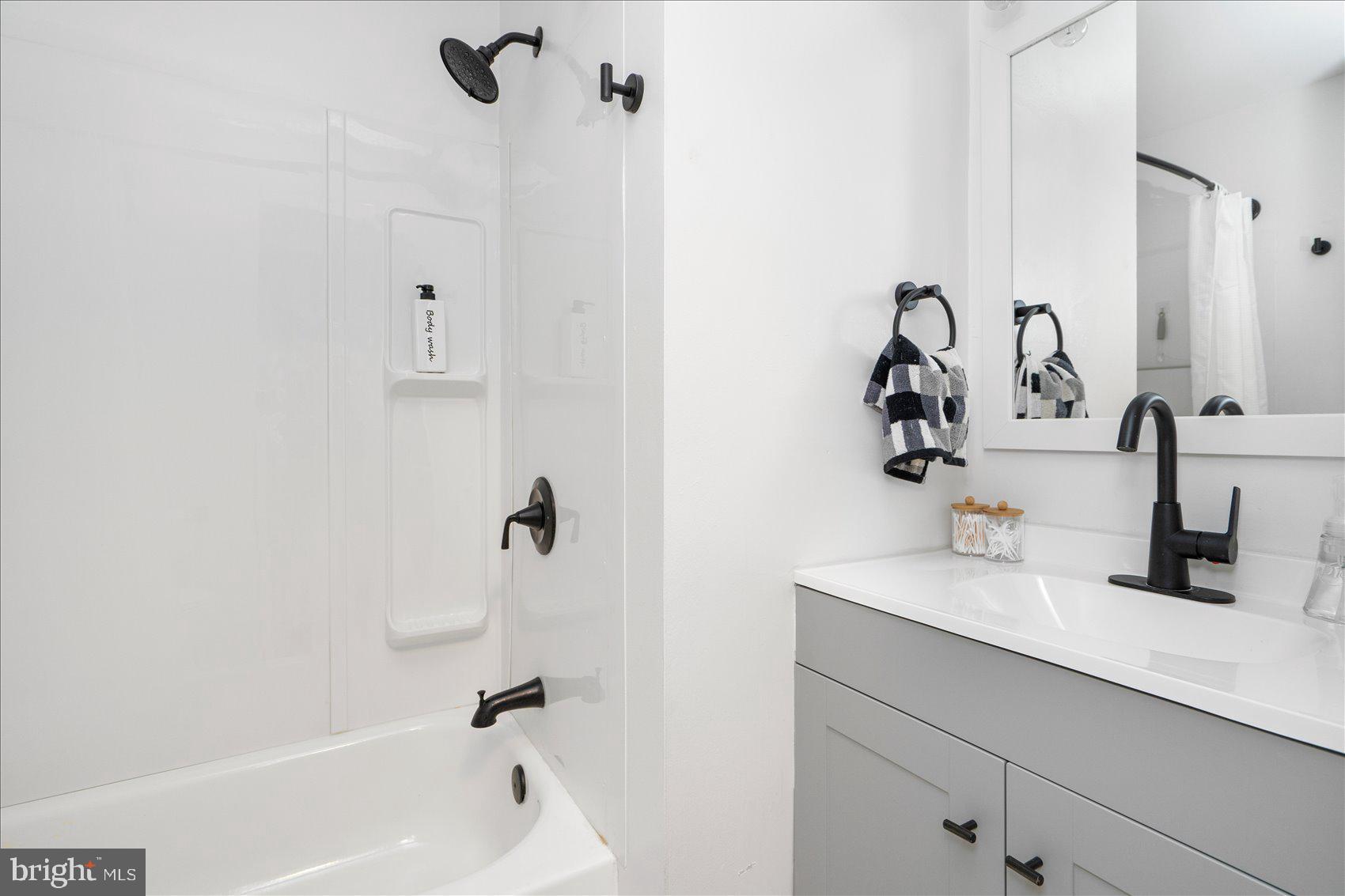 401 South Sharp Street, Unit R 1 Baltimore, MD 21201 - Photo 32 of 39