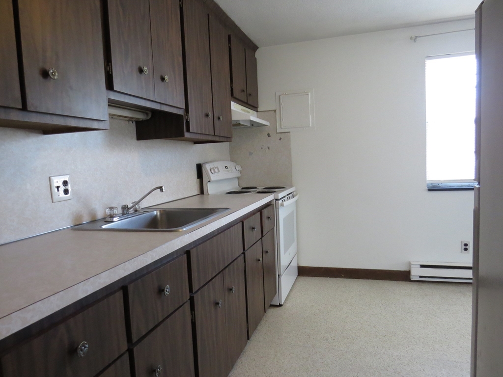 74 Harvard Street Waltham, MA 02453 - Photo 6 of 12