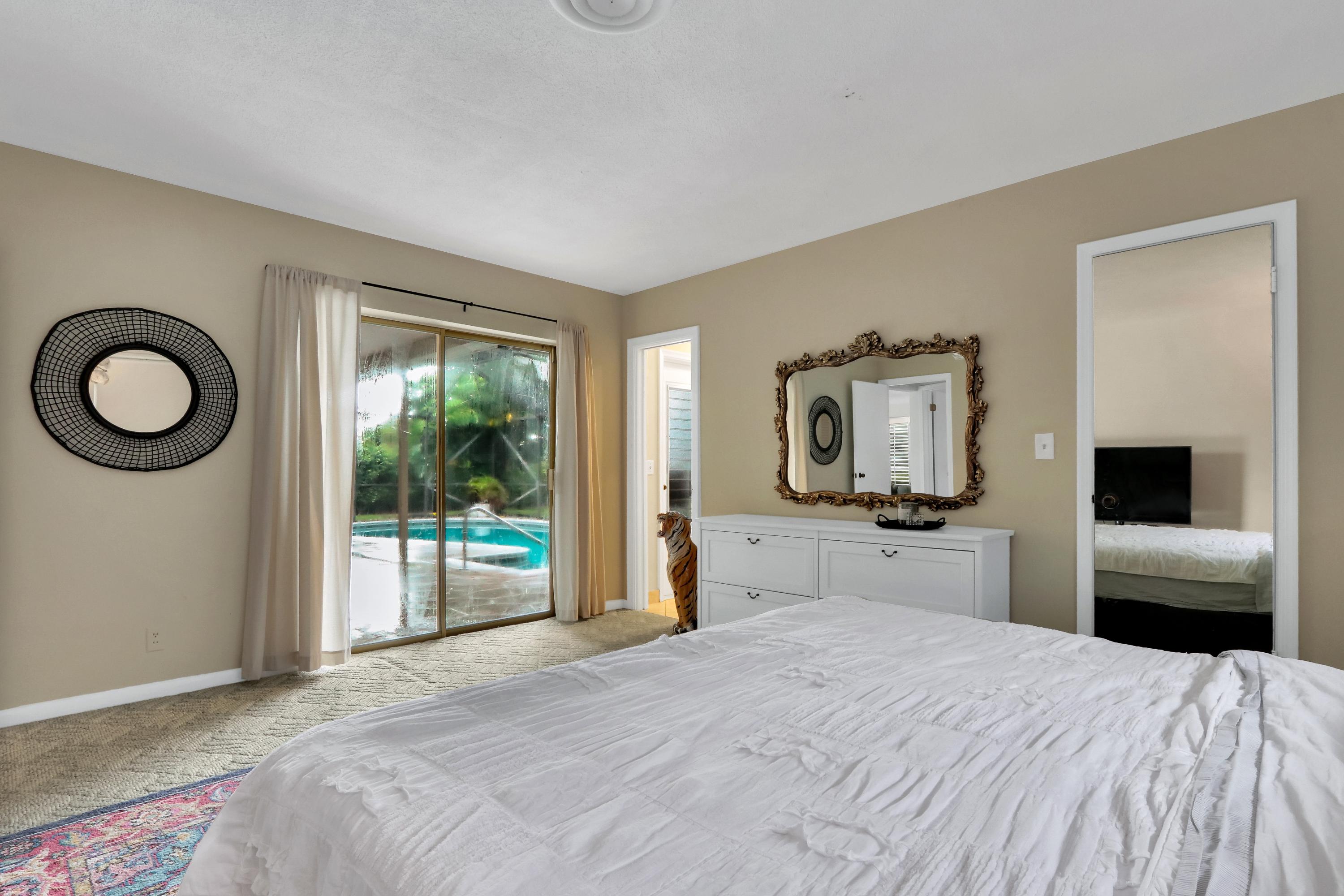 574 Northwest 14th Avenue Boca Raton, FL 33486 - Photo 8 of 21 17_Image_17_of_25