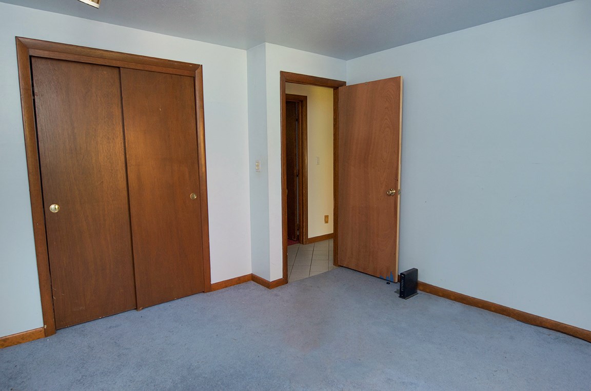 288 Halls Village Road Chester, NH 03036 - Photo 11 of 35