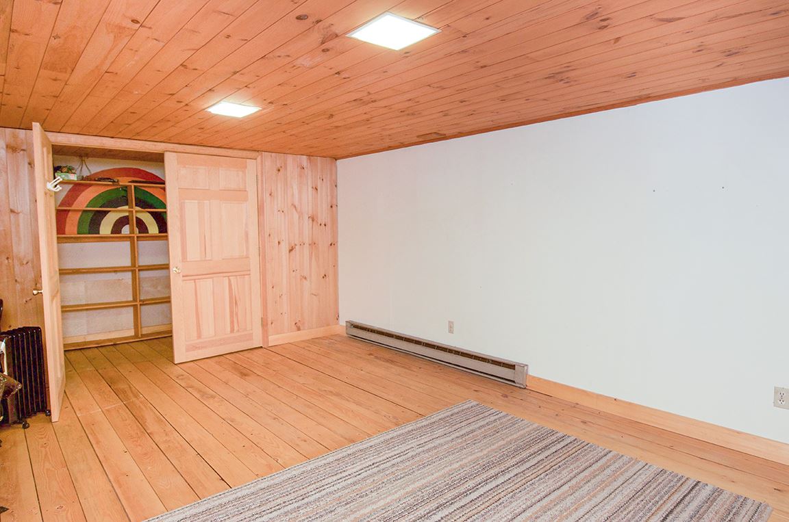 288 Halls Village Road Chester, NH 03036 - Photo 23 of 35