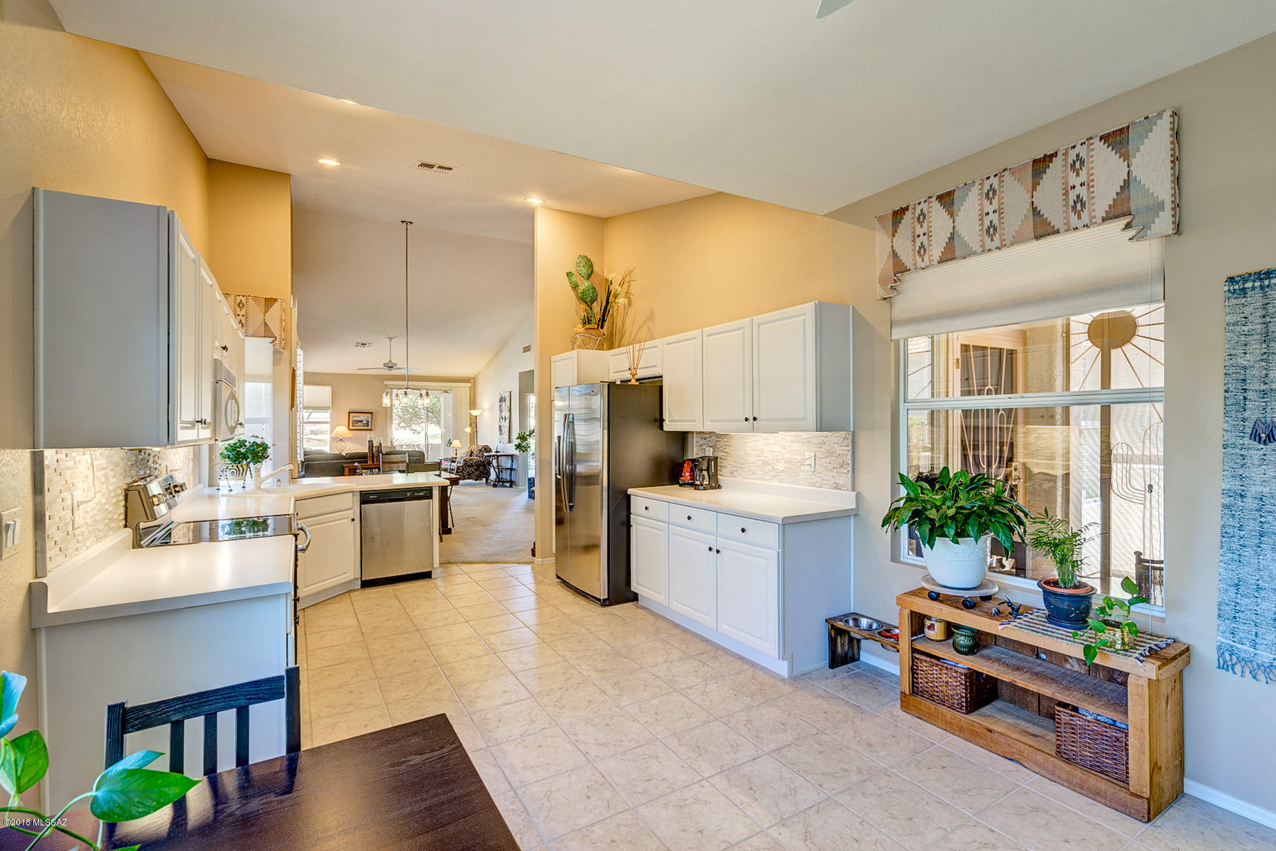 64300 East Wind Ridge Circle Tucson, AZ 85739 - Photo 7 of 24