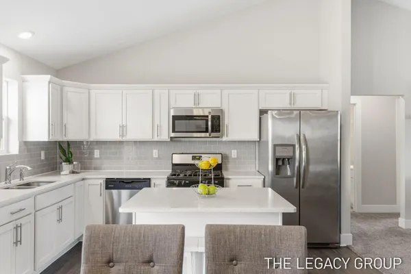 $409,900 | 10417 Richfield Lane, Allendale, MI 49401