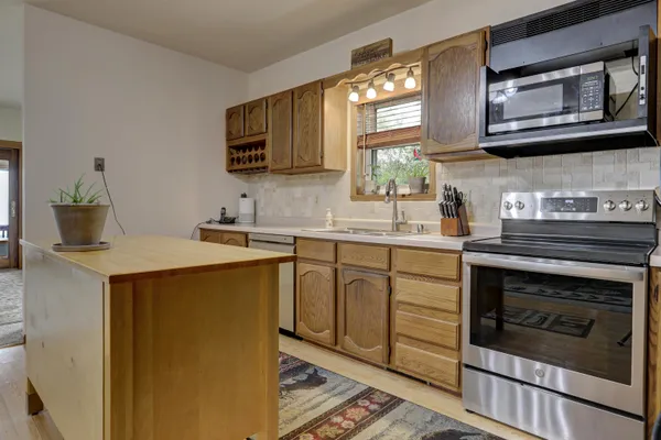 $550,000 | N8801 Lakeshore Drive, Van Dyne, WI 54979