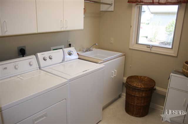 2012 Falconview Place Fort Wayne, IN 46818 - Photo 17 of 24 Gallery Image 17