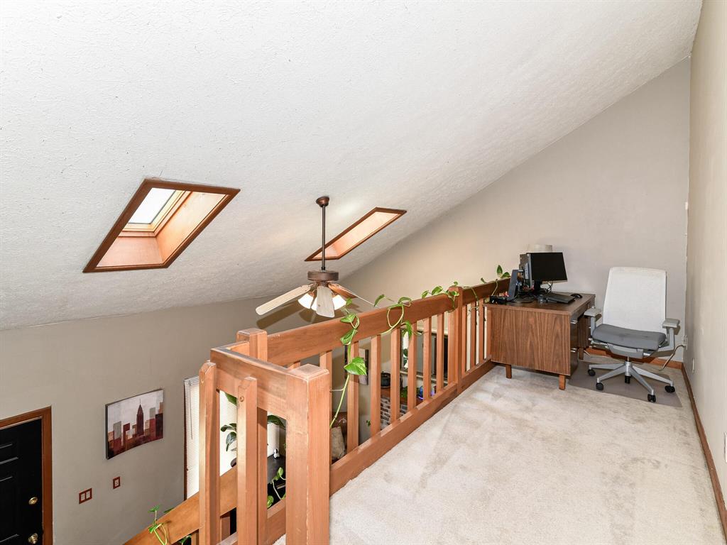 2572 Spring Hill Court Indianapolis, IN 46268 - Photo 17 of 28