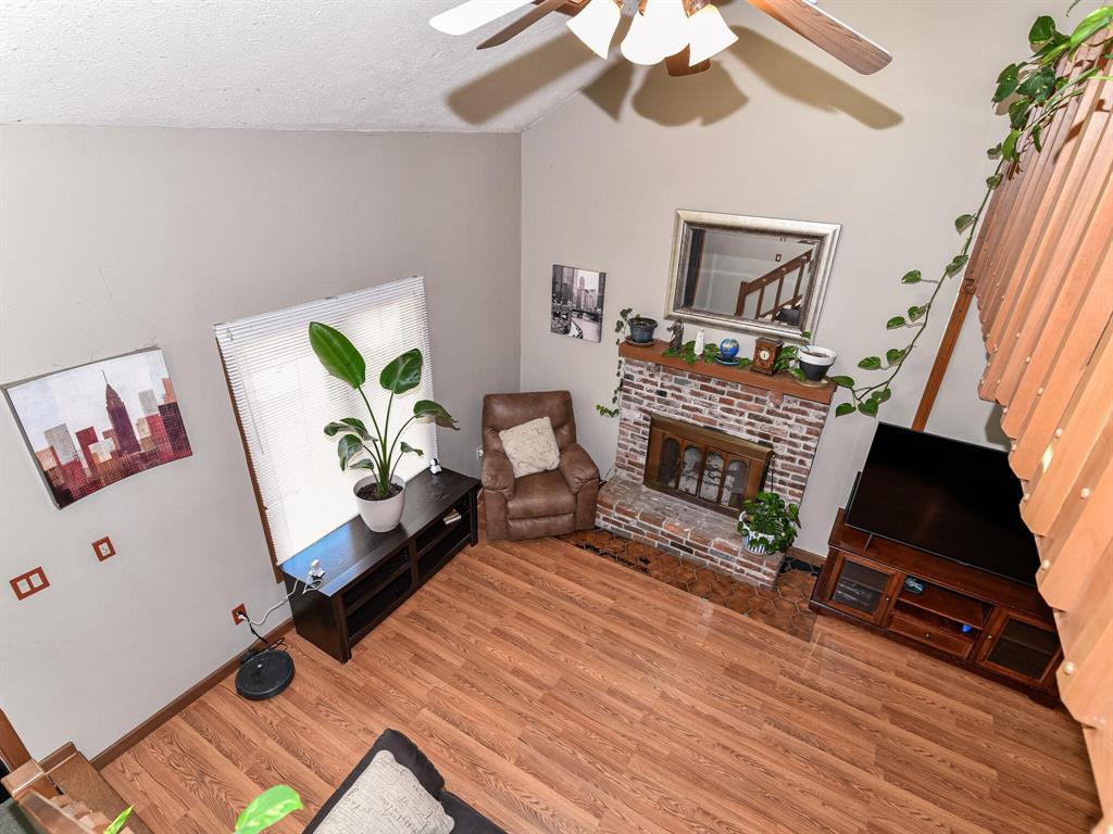 2572 Spring Hill Court Indianapolis, IN 46268 - Photo 10 of 28