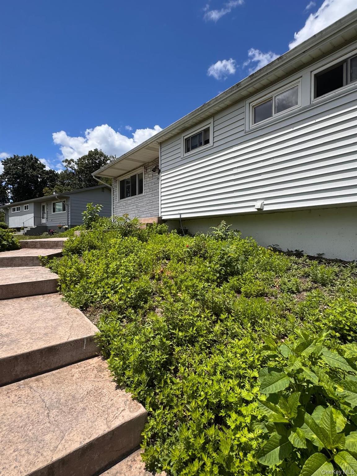 26 Stony Run Road Newburgh, NY 12550 - Photo 3 of 30