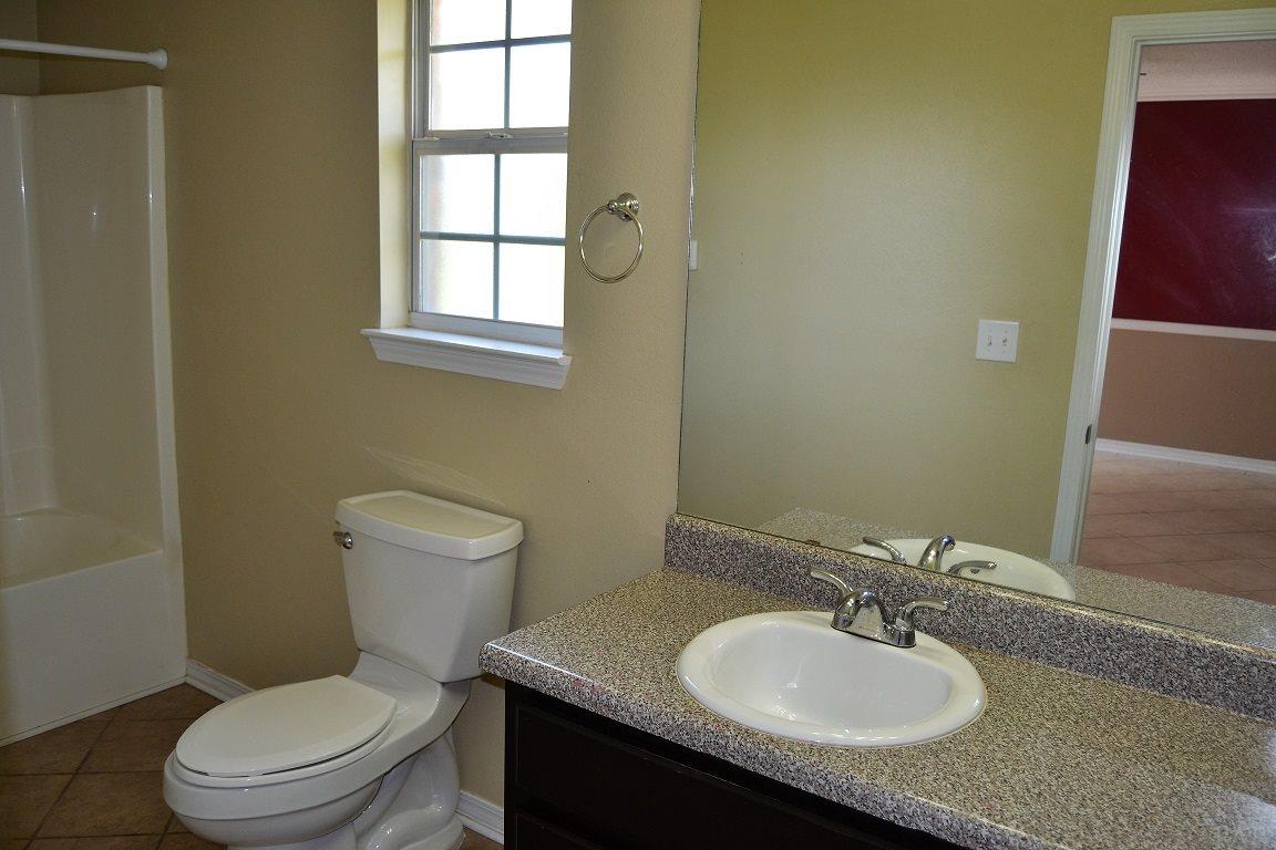 8895 Tarrytown Road Milton, FL 32583 - Photo 13 of 25