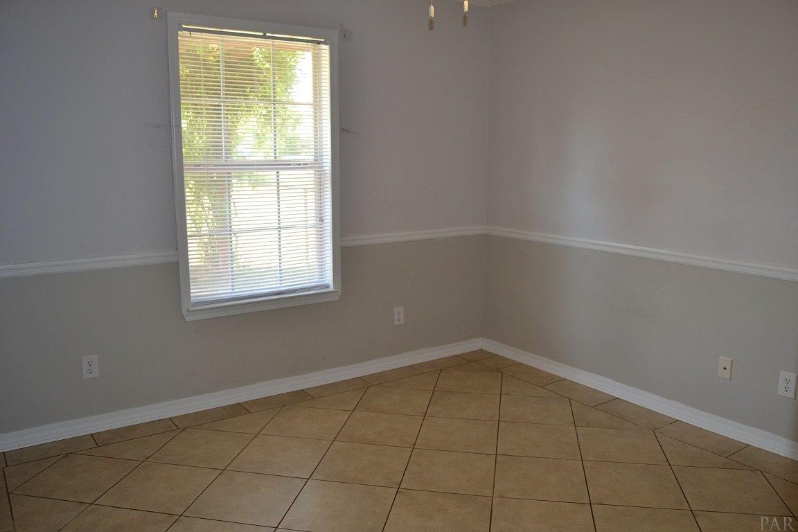 8895 Tarrytown Road Milton, FL 32583 - Photo 14 of 25