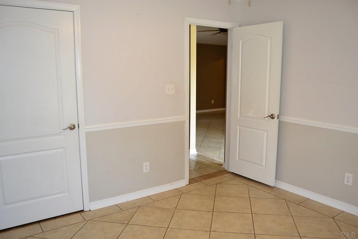 8895 Tarrytown Road Milton, FL 32583 - Photo 15 of 25