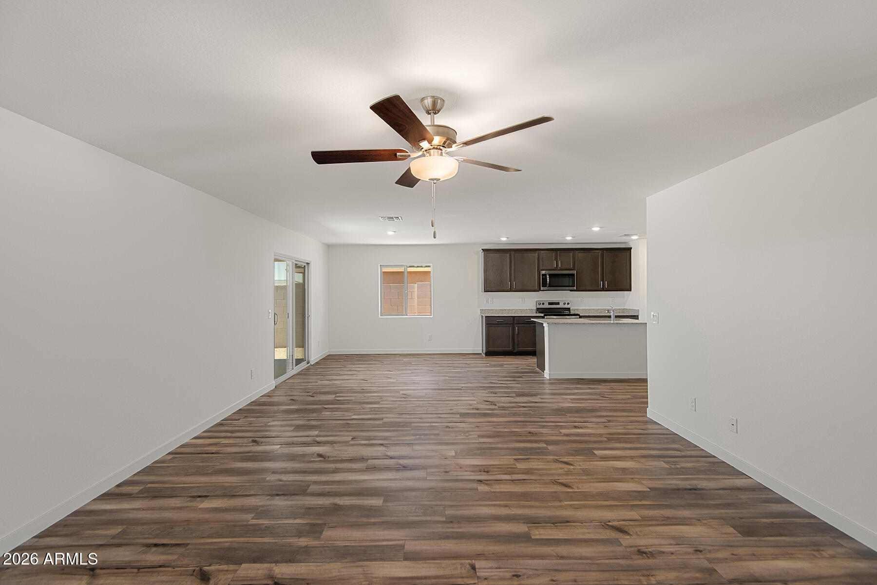 649 West Red Hawk Court Casa Grande, AZ 85122 - Photo 5 of 16 Southwest_Guadalupe_F_R_004