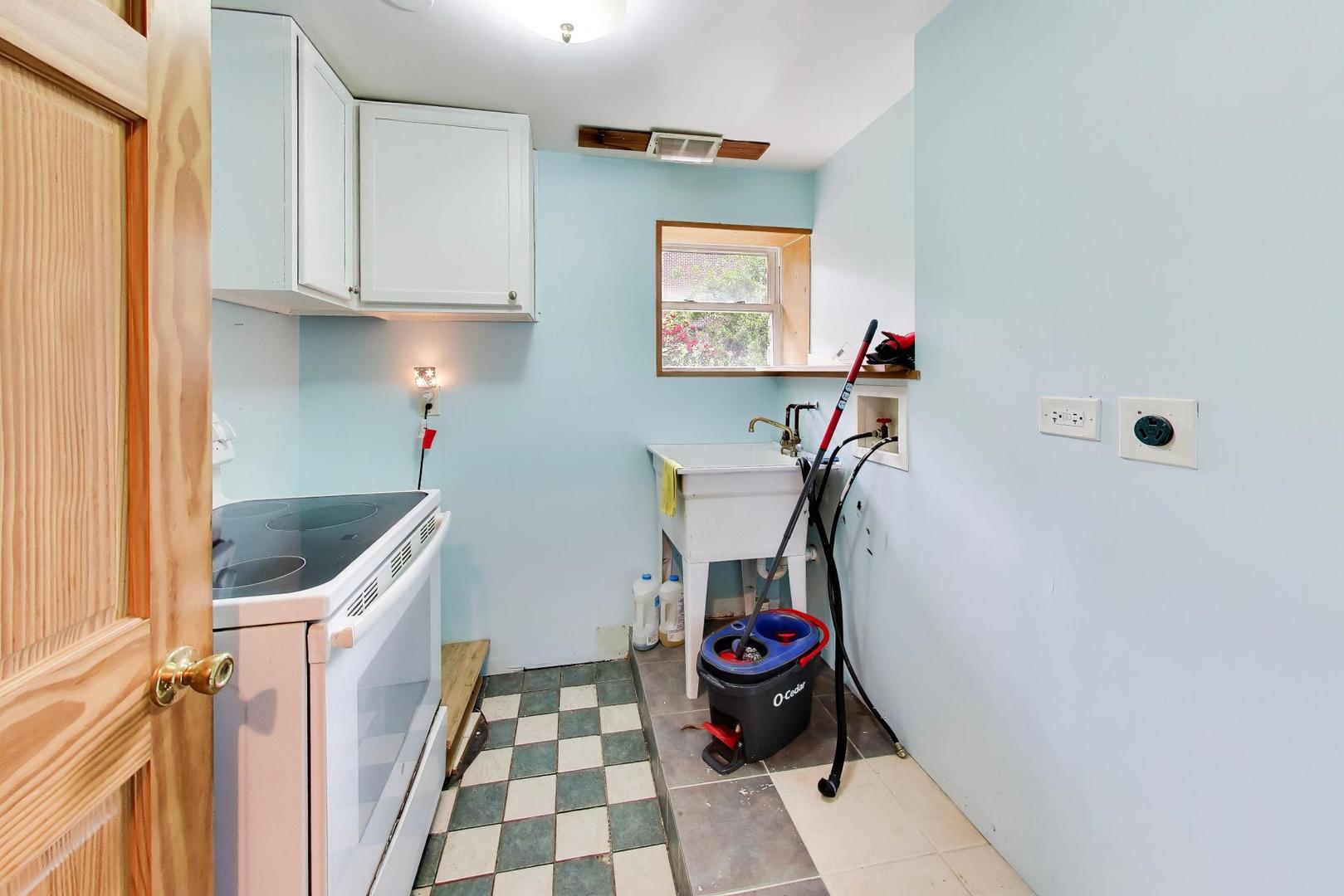 2908 West Pershing Road Chicago, IL 60632 - Photo 19 of 28
