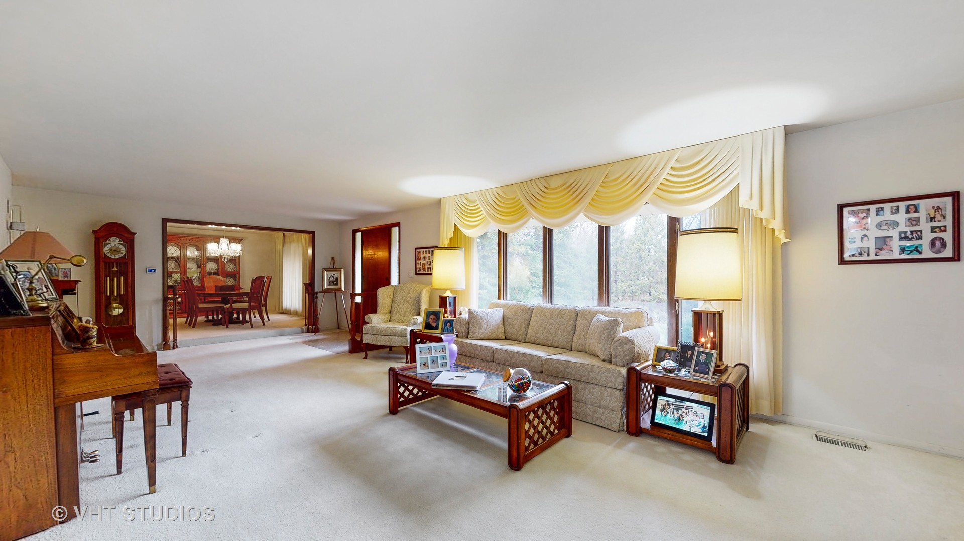 1842 Thomas Atkinson Road Inverness, IL 60067 - Photo 5 of 31