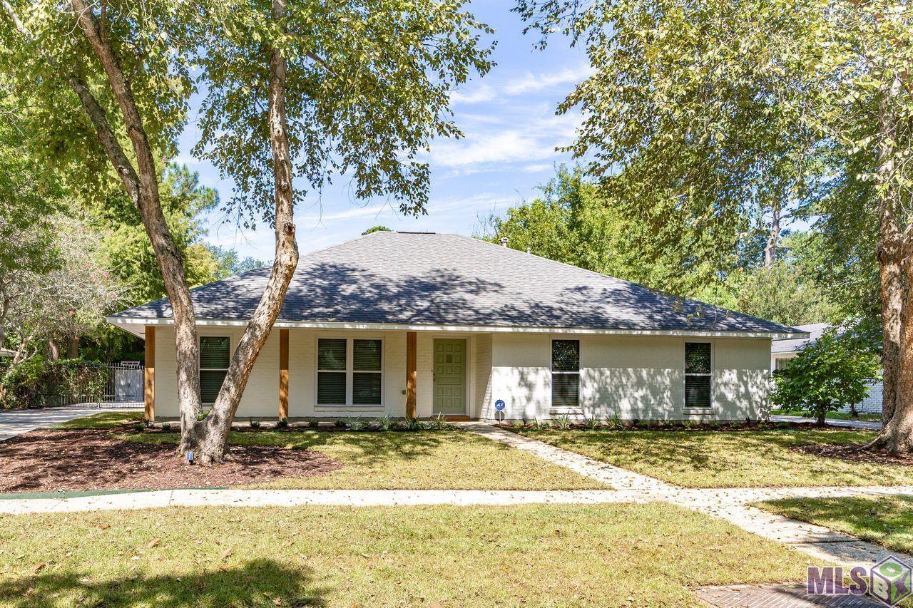 359 Chippenham Drive Baton Rouge, LA 70808 - Photo 2 of 54