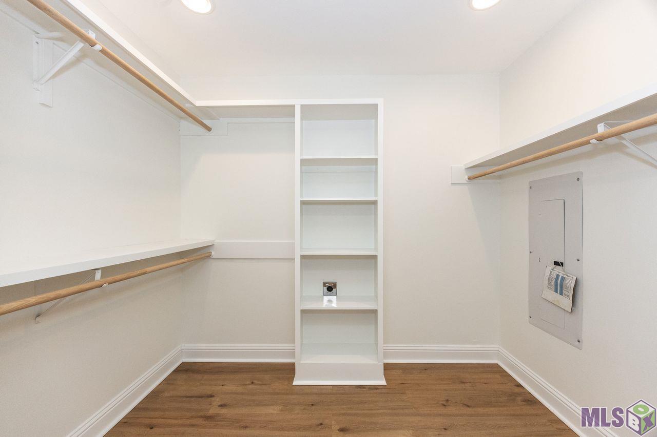 359 Chippenham Drive Baton Rouge, LA 70808 - Photo 32 of 54