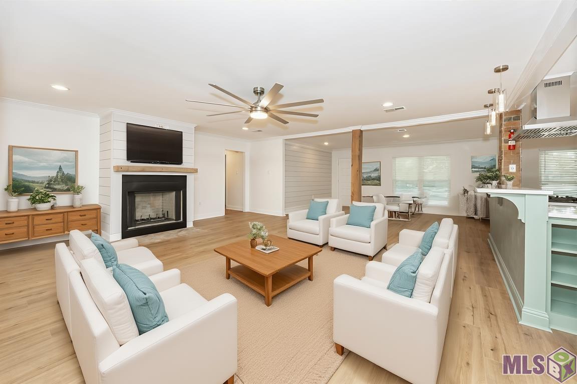 359 Chippenham Drive Baton Rouge, LA 70808 - Photo 4 of 54