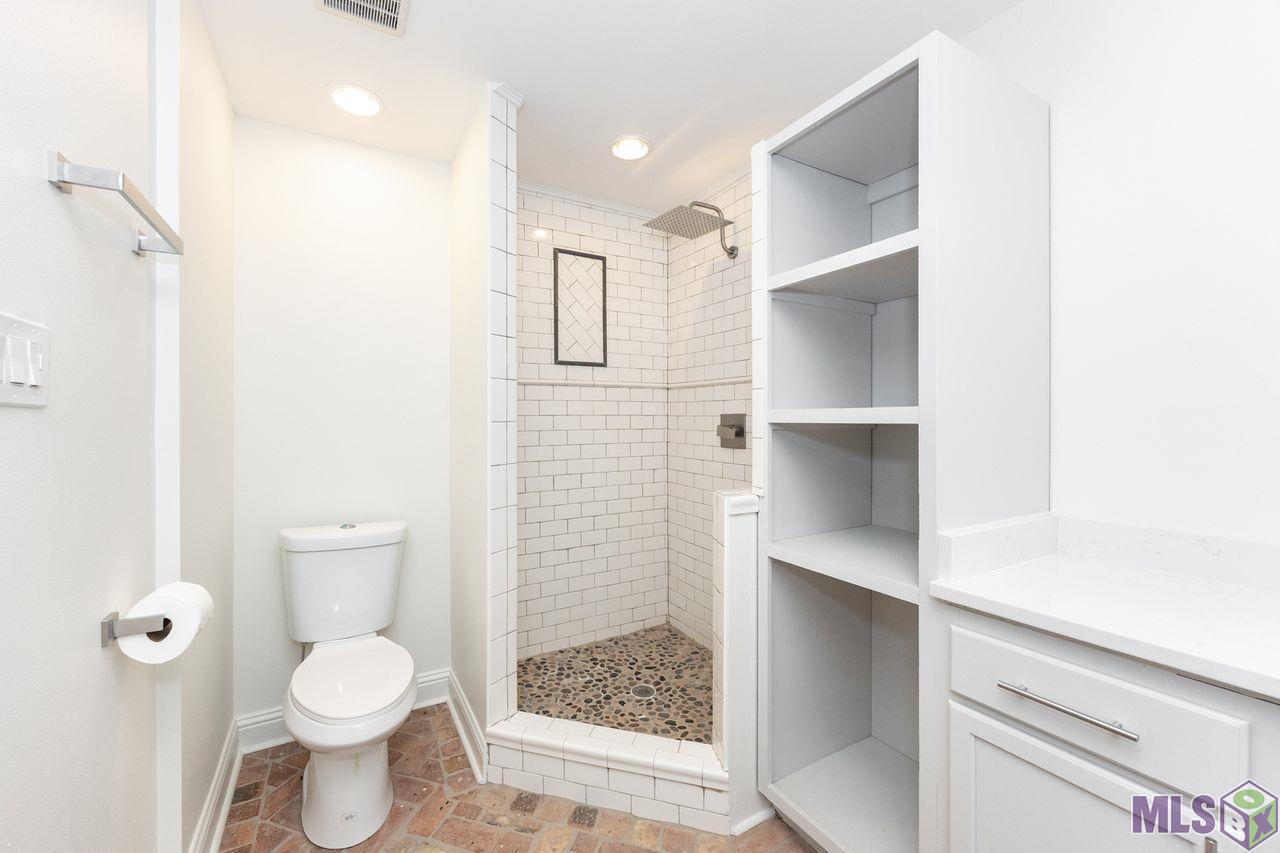 359 Chippenham Drive Baton Rouge, LA 70808 - Photo 45 of 54