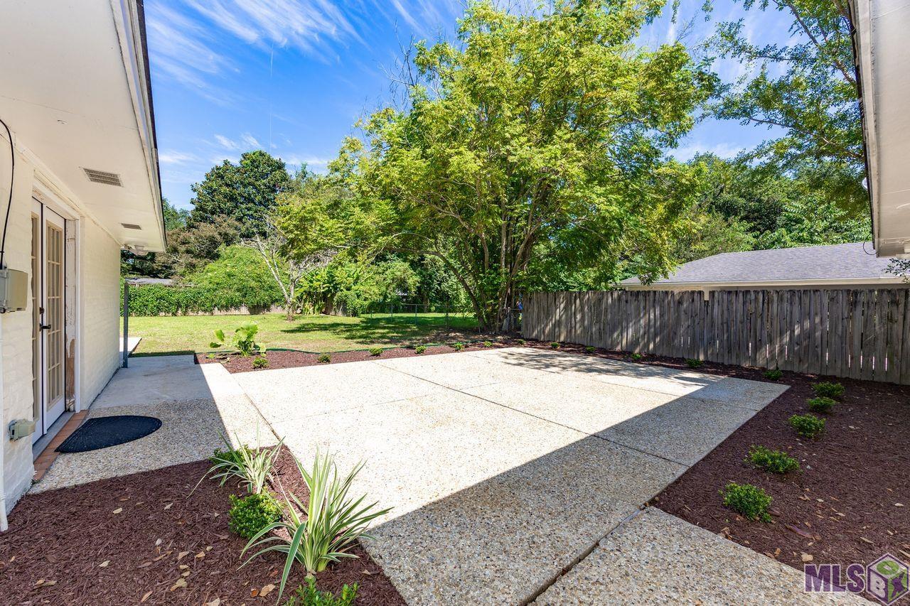 359 Chippenham Drive Baton Rouge, LA 70808 - Photo 46 of 54