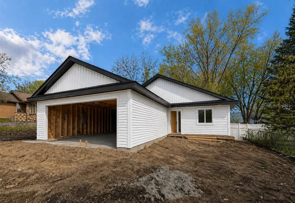 $365,900 | 1005 2nd Street Southeast, Faribault, MN 55021
