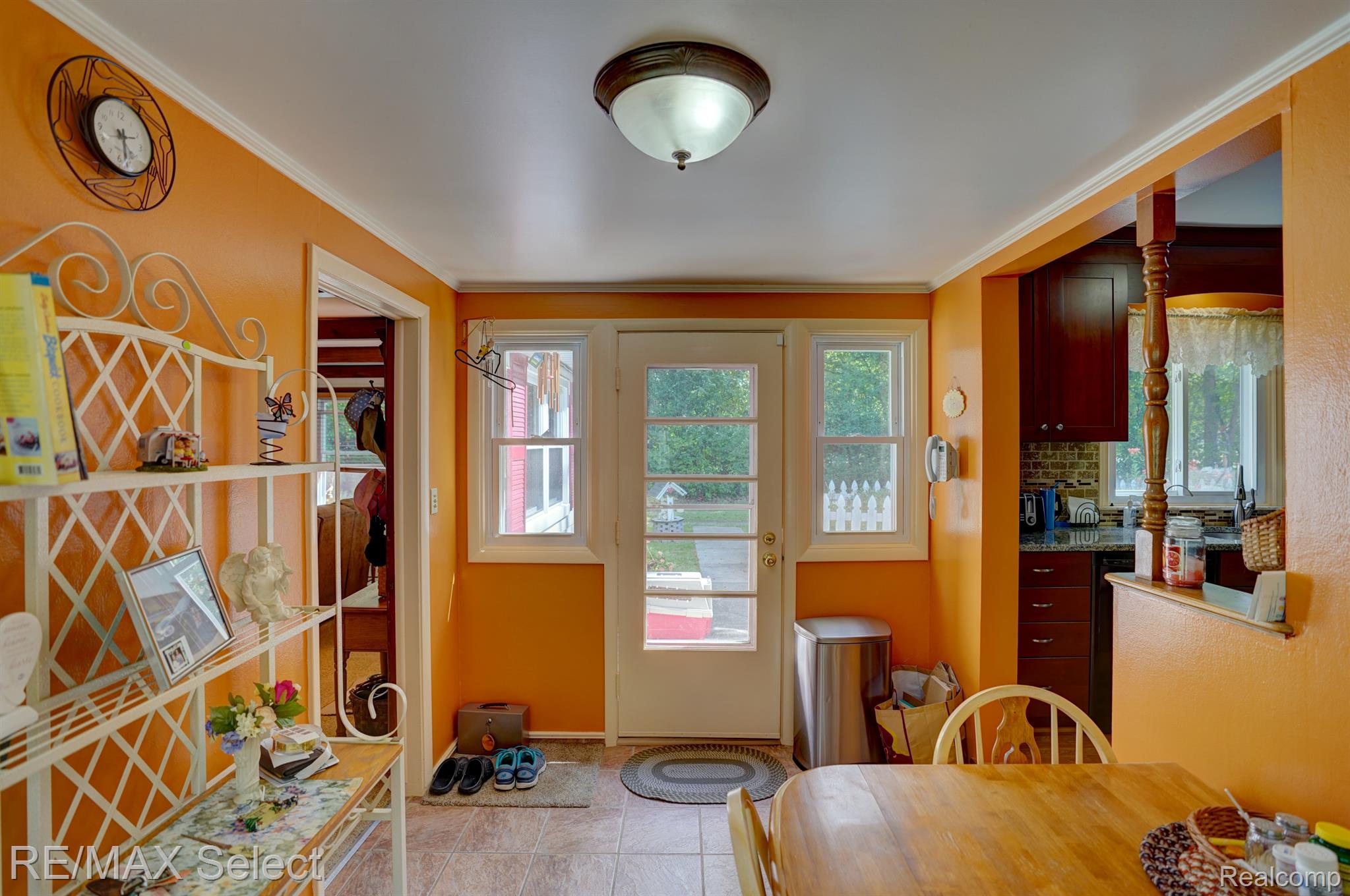 4382 North Center Road Flint, MI 48506 - Photo 9 of 36 Gallery Image 9
