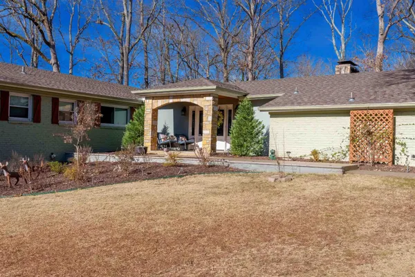 $399,000 | 126 Patsy Drive, Florence, AL 35633