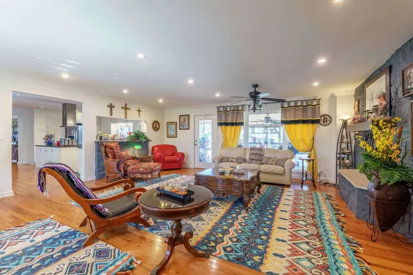 $399,000 | 126 Patsy Drive, Florence, AL 35633