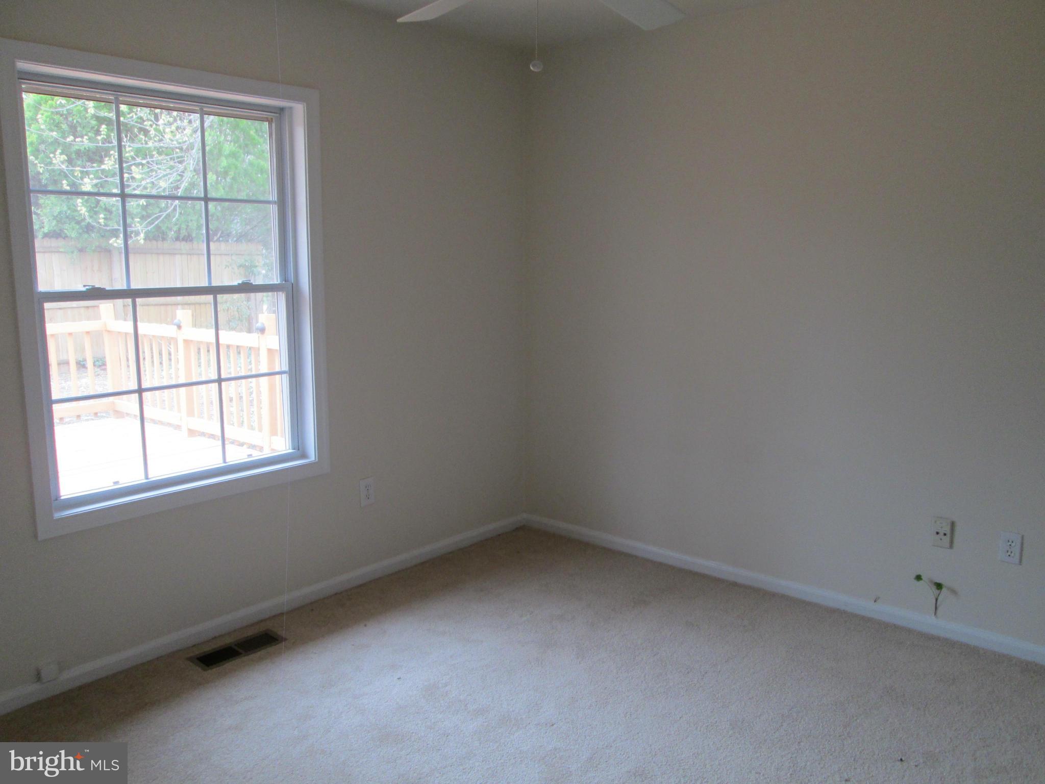 703 West Nettle Tree Road Sterling, VA 20164 - Photo 5 of 11 Bedroom