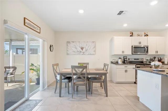 $425,000 | 5616 Siltstone Street, Lakeland, FL 33811