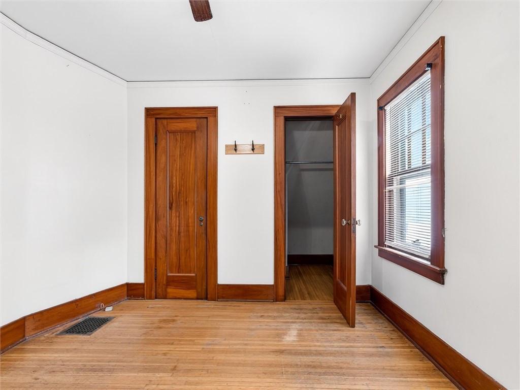 79 Arvine Heights Rochester, NY 14611 - Photo 13 of 34 Lower Bed #1