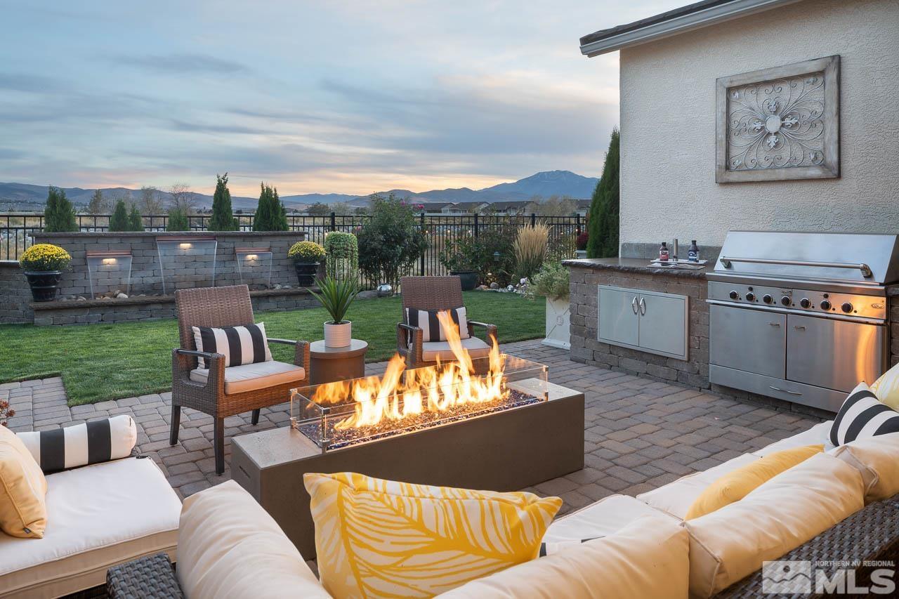 9772 Silverspar Street Reno, NV 89521 - Photo 2 of 32 Photo 2