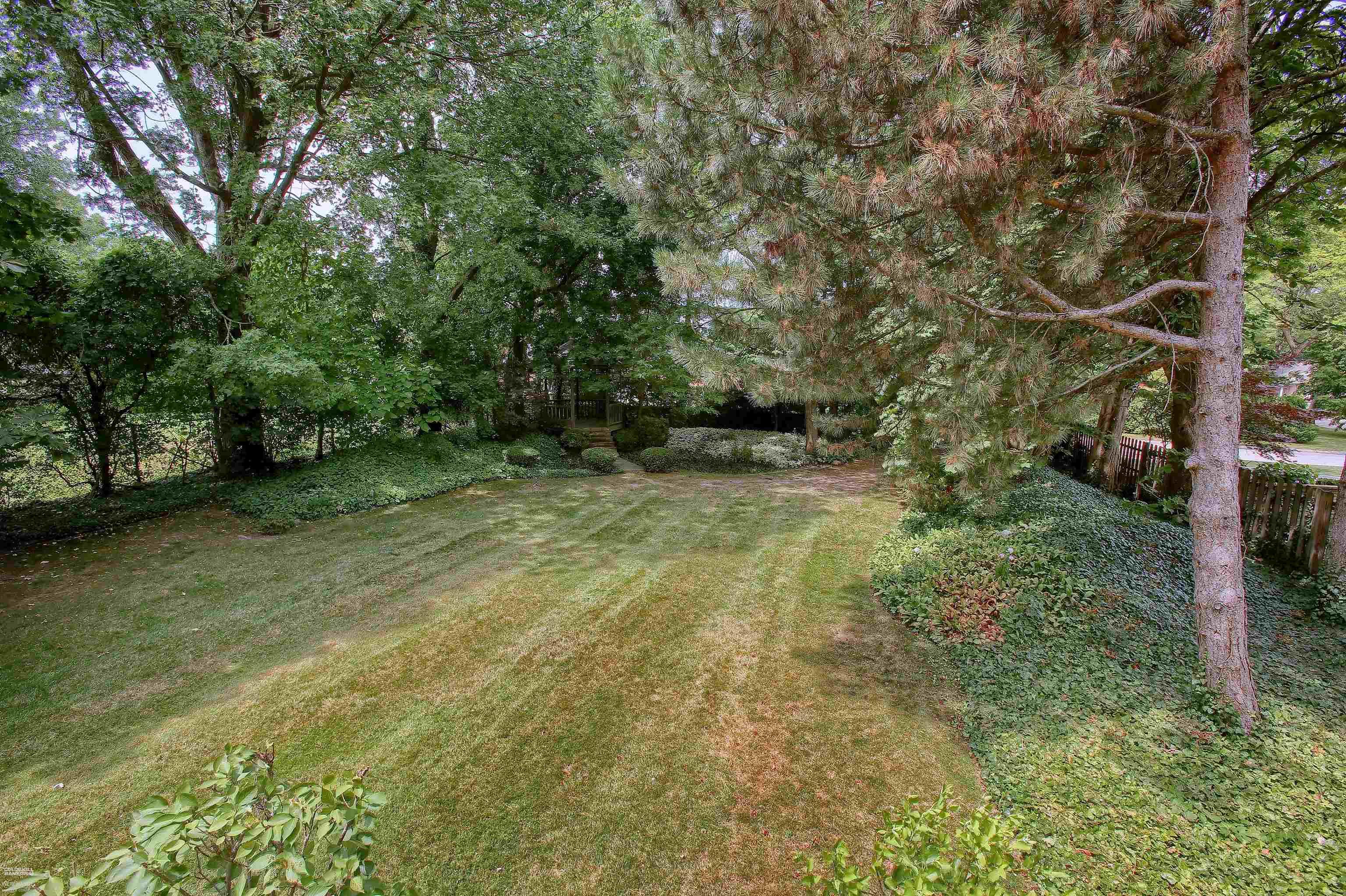 917 Lake Shore Road Grosse Pointe Shores, MI 48236 - Photo 43 of 44
