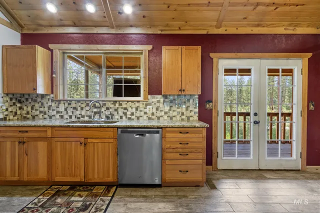 $609,000 | 12 Deer Drive, Idaho City, ID 83631