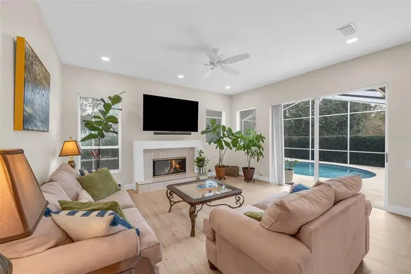 $699,999 | 1298 Scandia Terrace, Oviedo, FL 32765