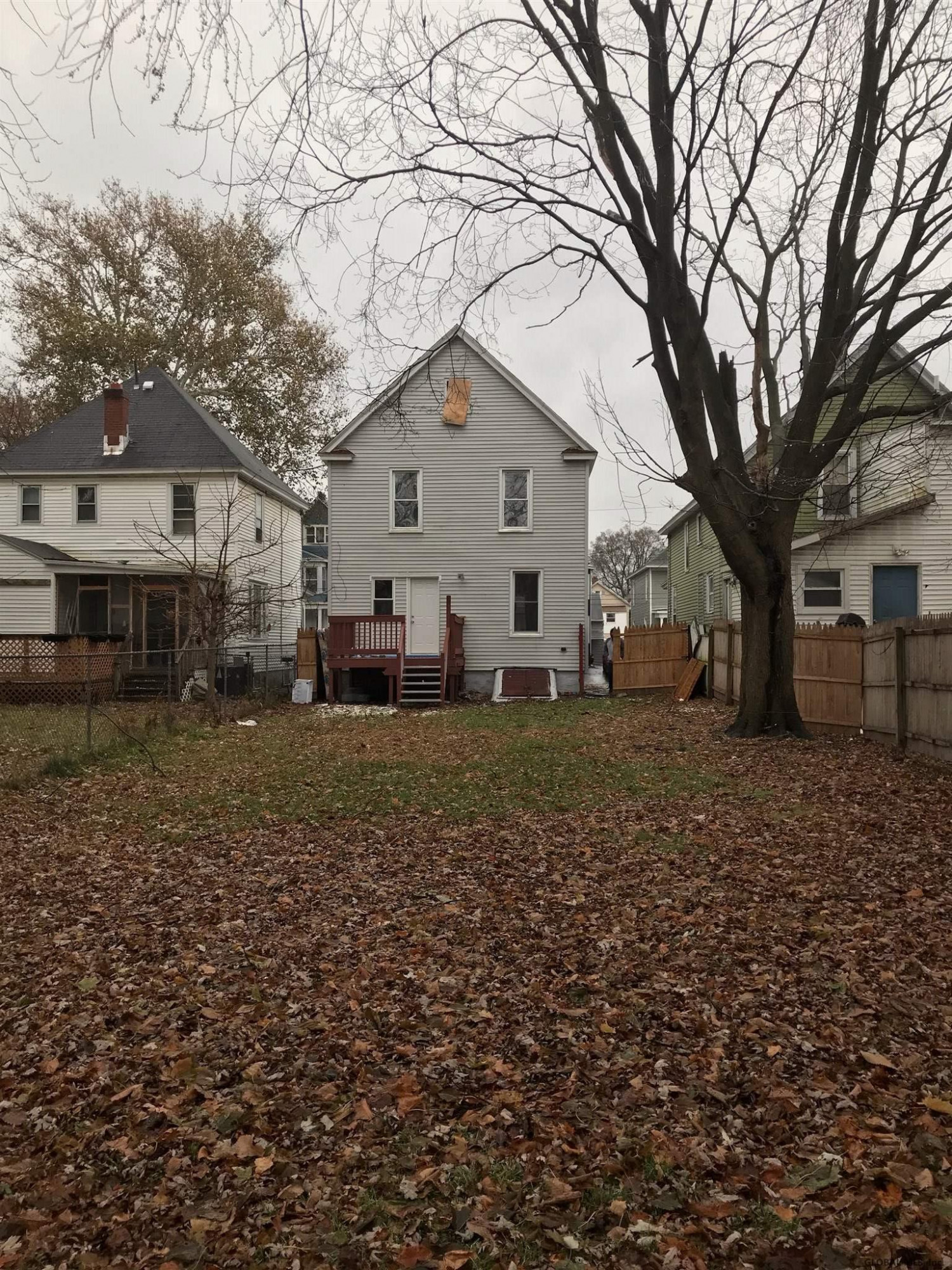 27 Linden Street Schenectady, NY 12304 - Photo 3 of 14 Photo 3