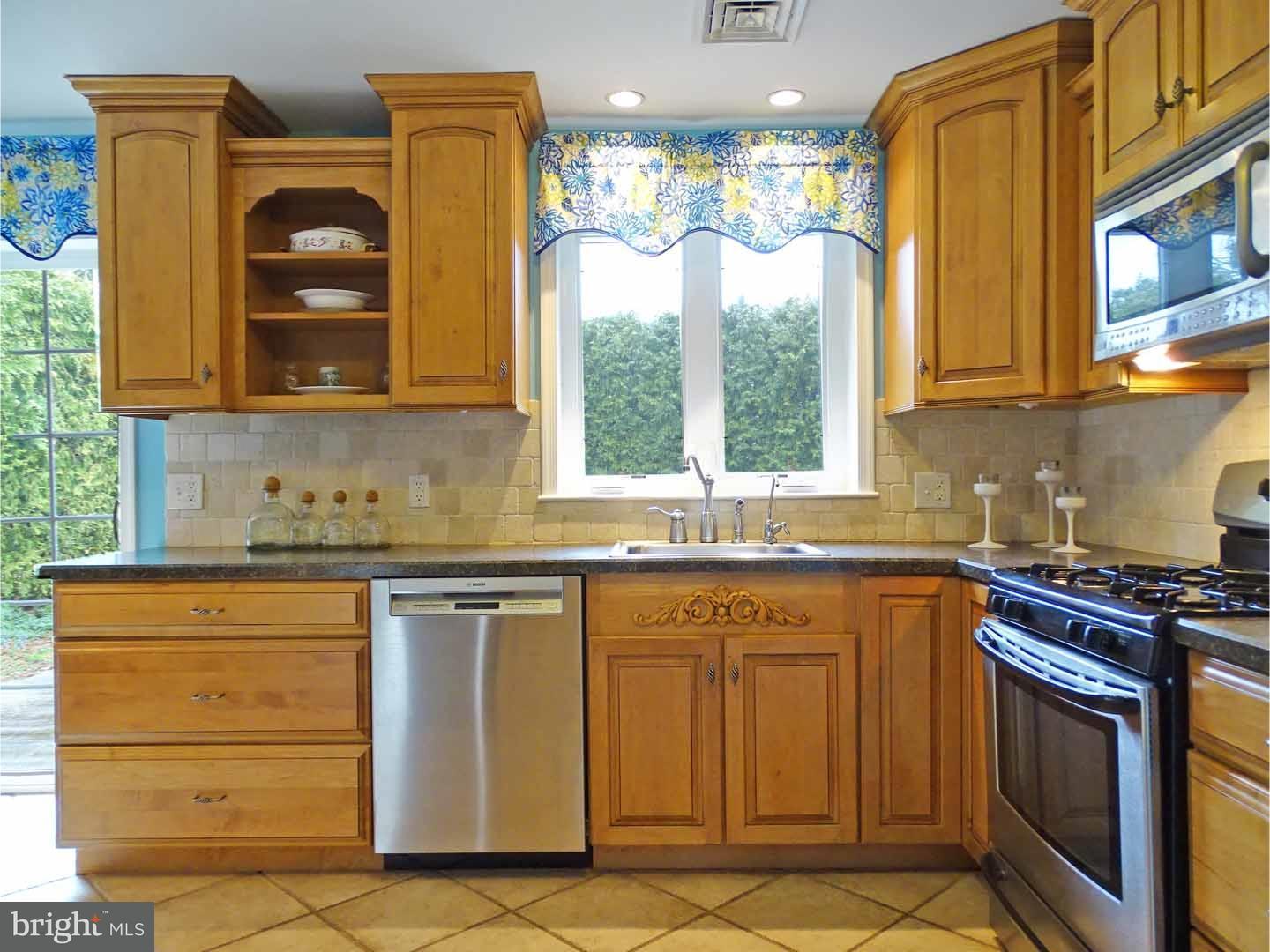 235 North Ridge Avenue Ambler, PA 19002 - Photo 6 of 19 Gallery Image 6