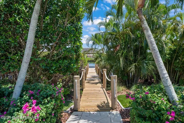 $3,385,000 | 240 Lansing Island Drive, Indian Harbour Beach, FL 32937