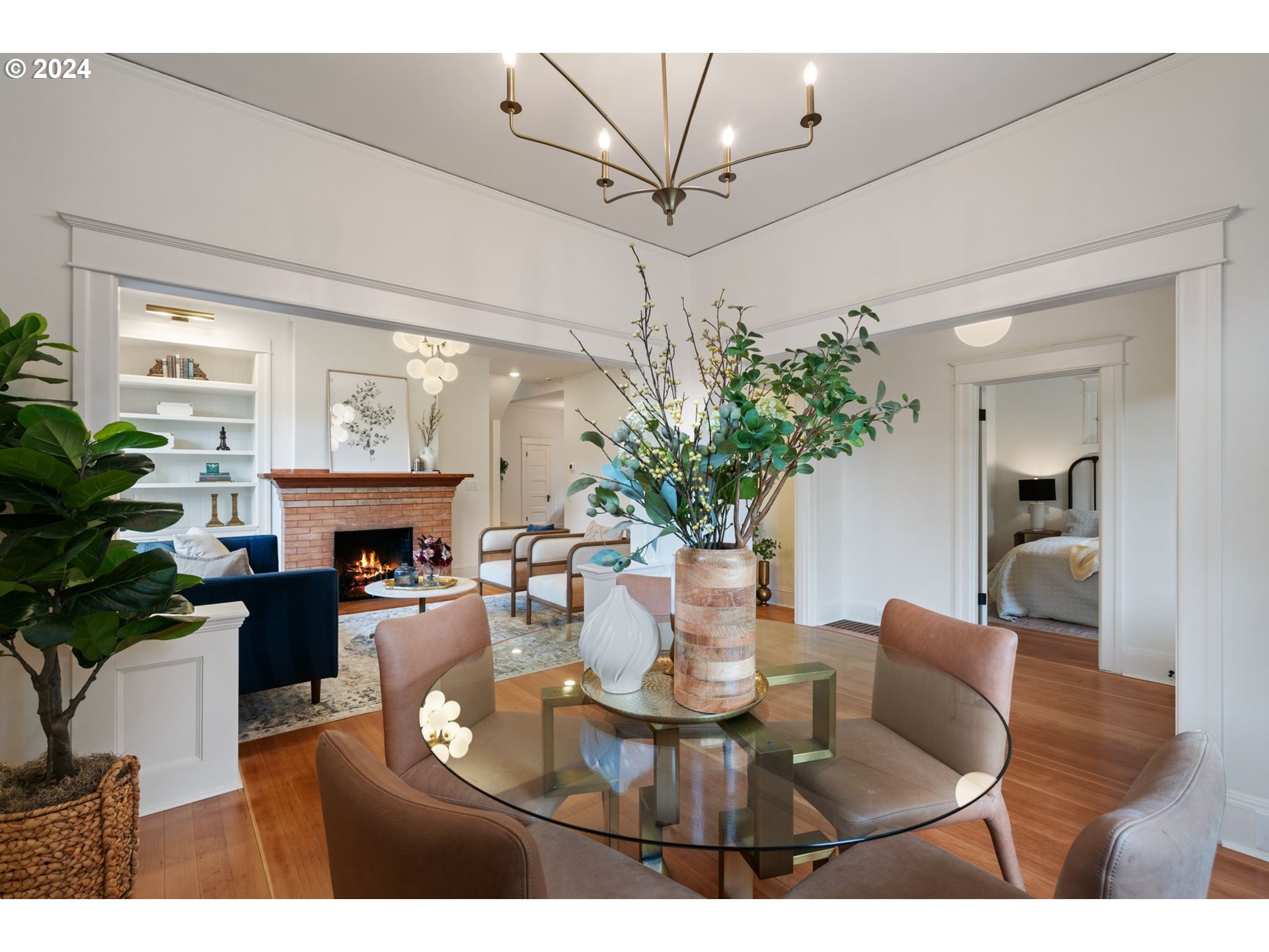 2548 Southwest St Helens Court Portland, OR 97201 - Photo 9 of 42 a view of a dining room with furniture and wooden floor