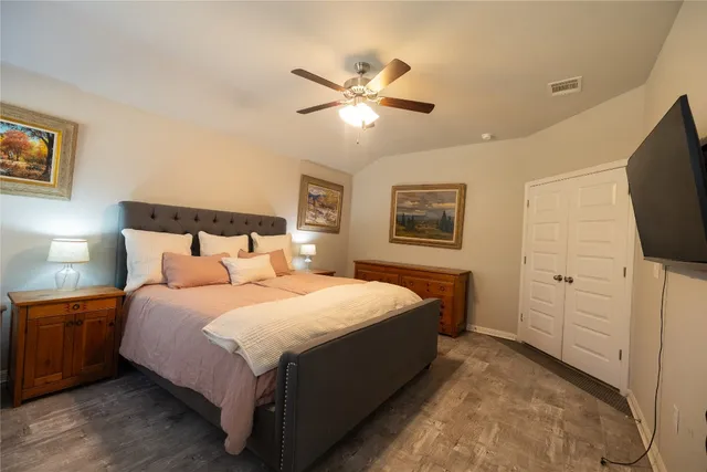 $374,900 | 827 Savannah Cove, Elgin, TX 78621