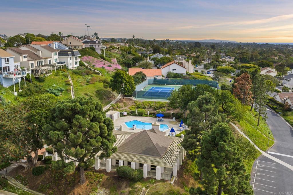 1748 Gascony Road Encinitas, CA 92024 - Photo 17 of 24