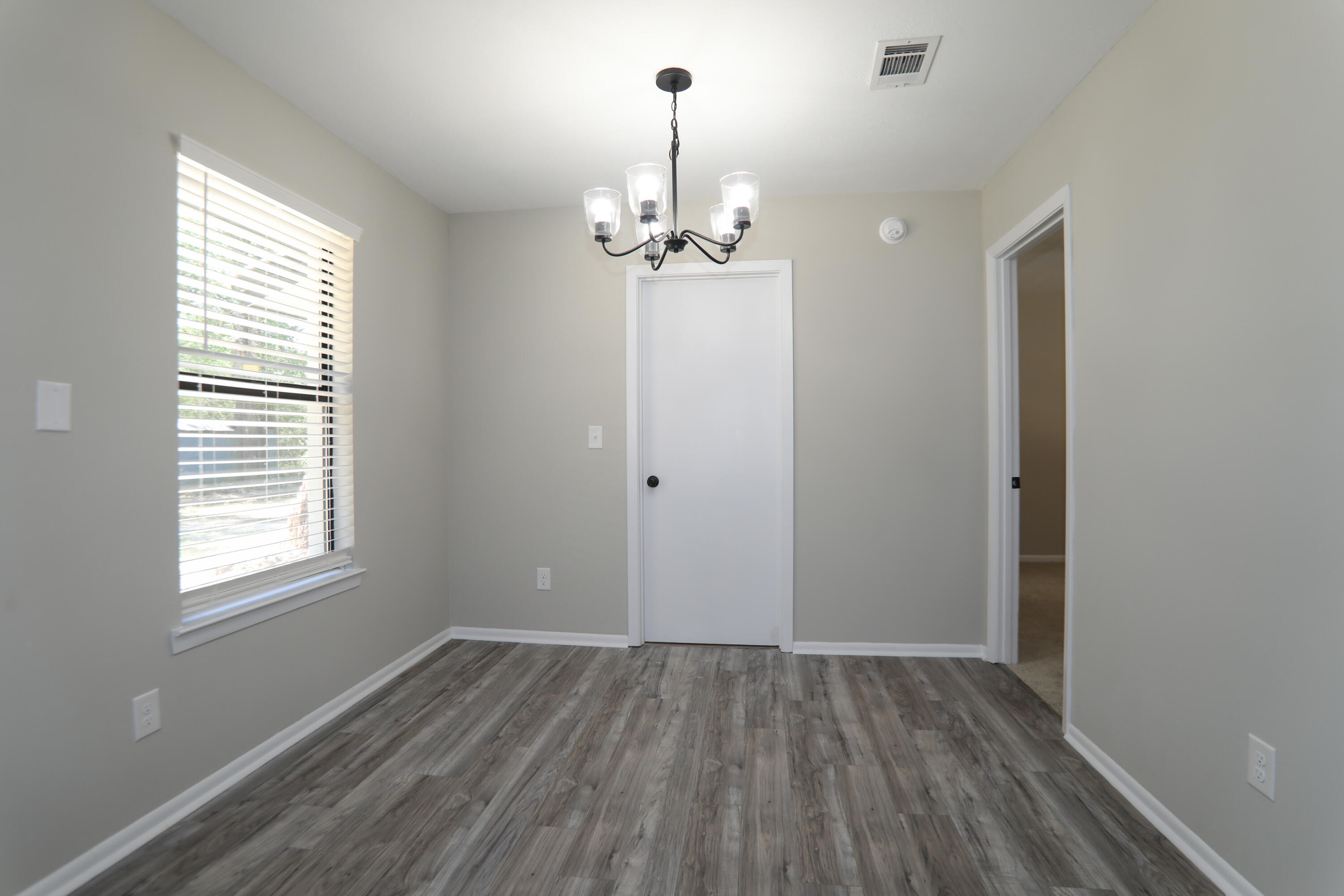 76 Coy Ellis Road DeFuniak Springs, FL 32433 - Photo 4 of 17 151A8780