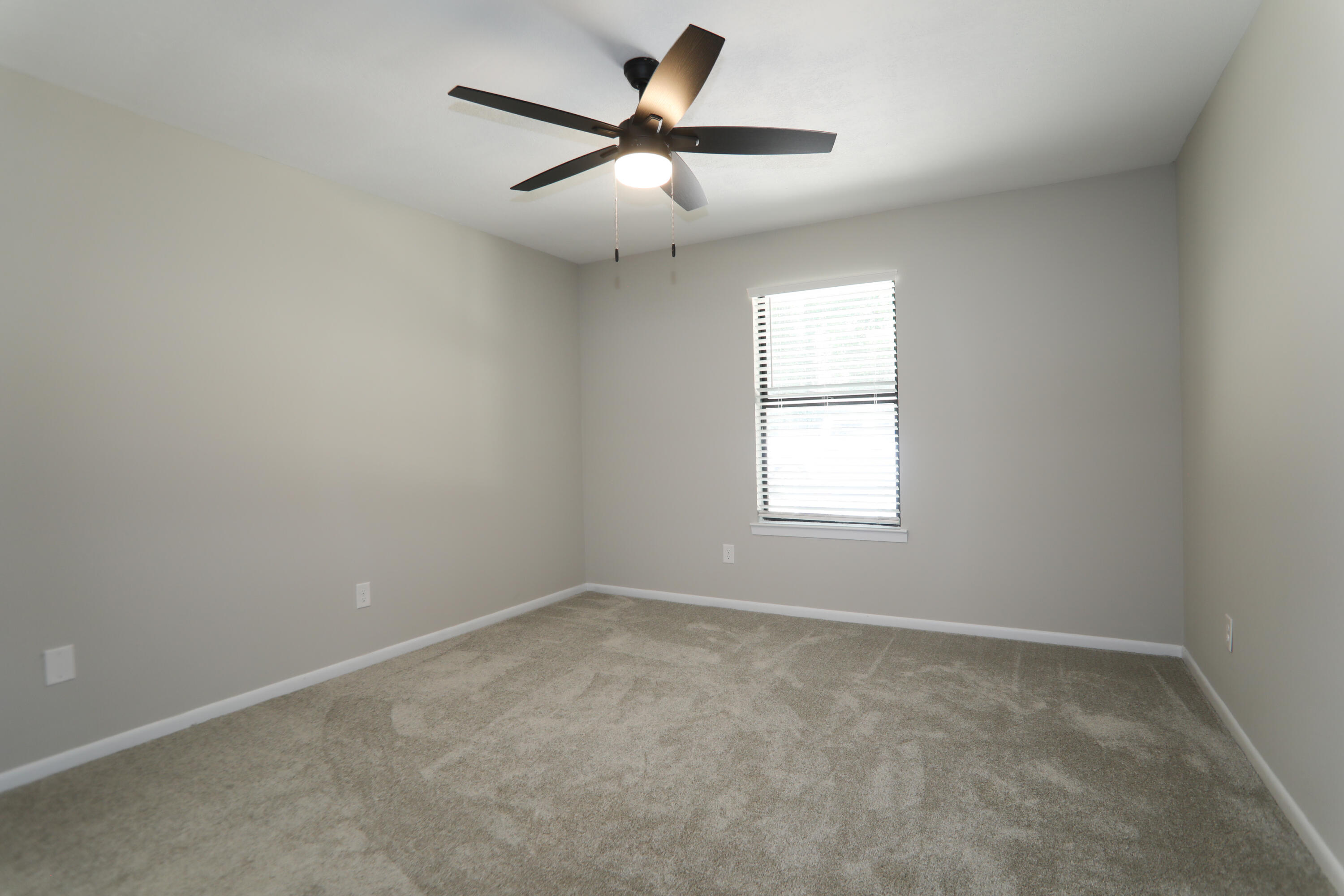 76 Coy Ellis Road DeFuniak Springs, FL 32433 - Photo 5 of 17 151A8784