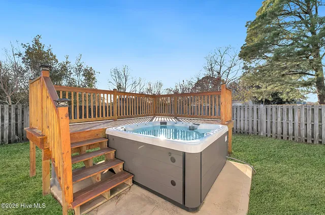 $359,000 | 5606 Wellfleet Court, Wilmington, NC 28412