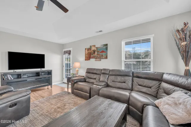 $359,000 | 5606 Wellfleet Court, Wilmington, NC 28412